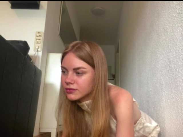SunStrike live webcam show
