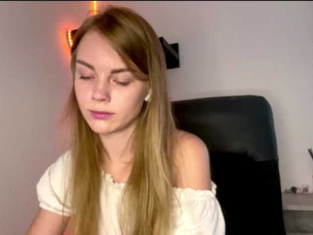 SunStrike live cam on BongaCams