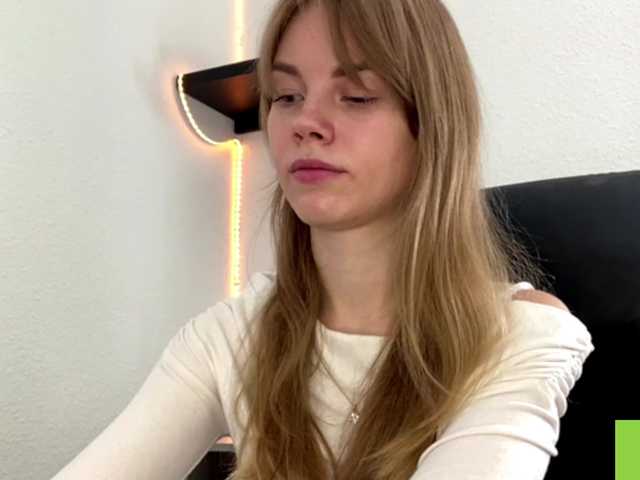 SunStrike live cam on BongaCams