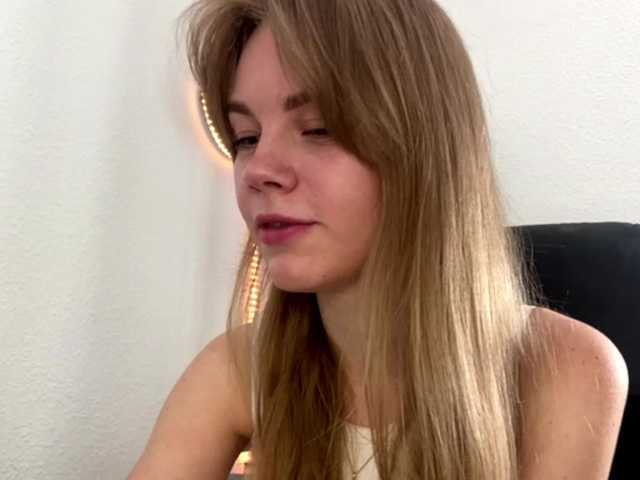 SunStrike live cam on BongaCams