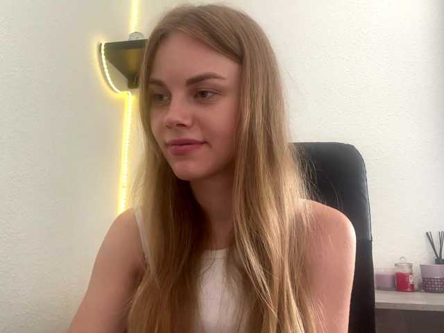SunStrike live cam on BongaCams