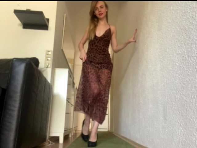 SunStrike live cam on BongaCams