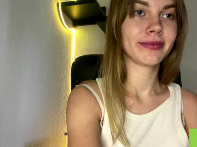 SunStrike live cam on BongaCams