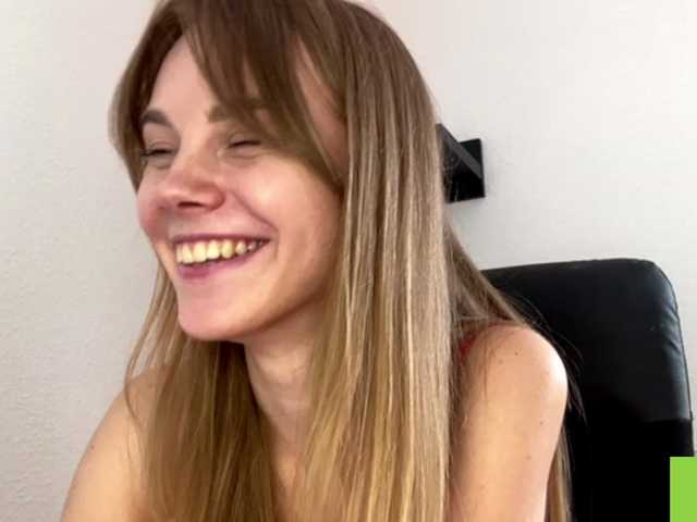 SunStrike live cam on BongaCams
