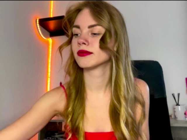 SunStrike live cam on BongaCams