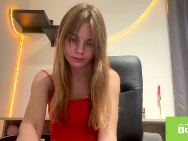 SunStrike live cam on BongaCams