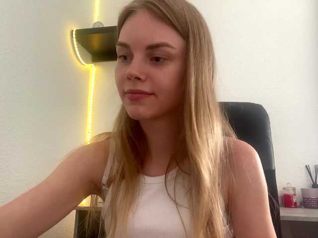 SunStrike live cam on BongaCams