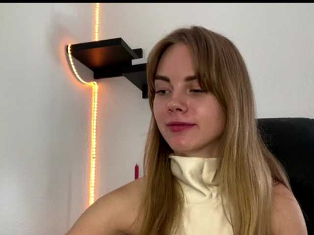 SunStrike live cam on BongaCams