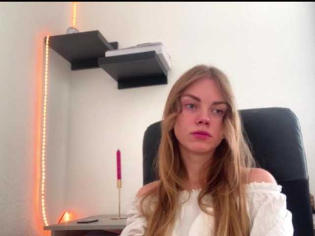 SunStrike live cam on BongaCams