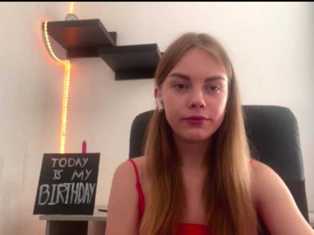 SunStrike live cam on BongaCams