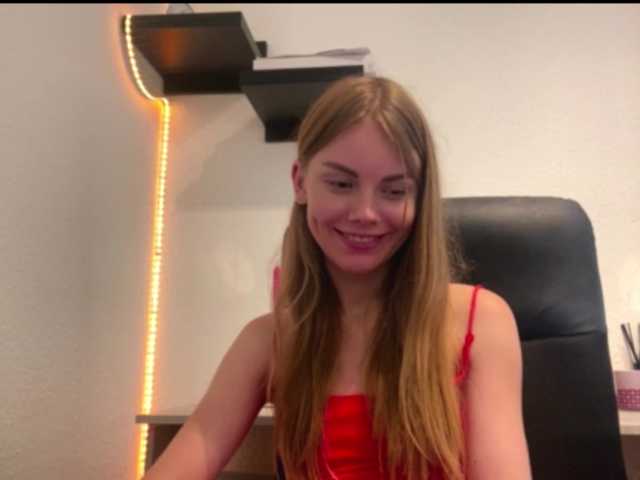 SunStrike live cam on BongaCams