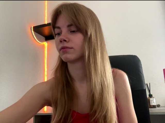 SunStrike live cam on BongaCams