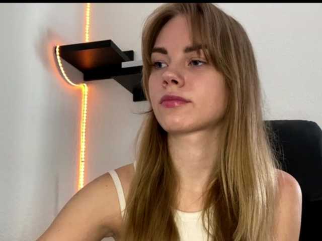 SunStrike live cam on BongaCams