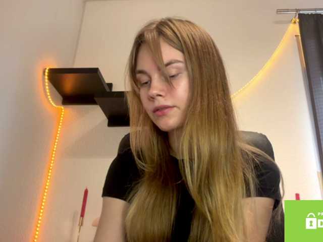 SunStrike live cam on BongaCams