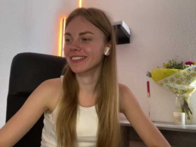 SunStrike live cam on BongaCams