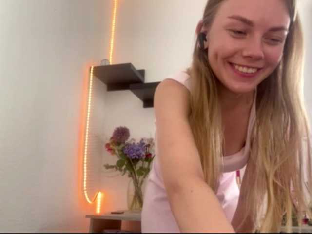 SunStrike live cam on BongaCams
