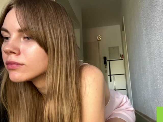SunStrike live cam on BongaCams