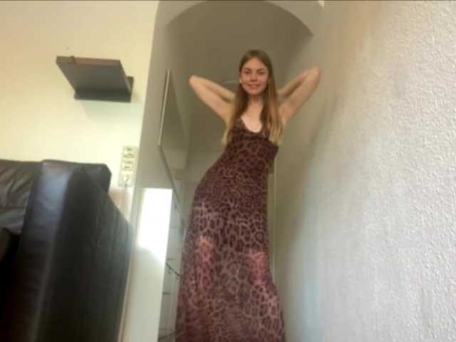 SunStrike live cam on BongaCams