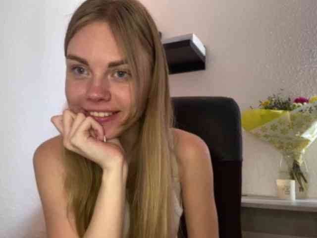 SunStrike Sex Cam Show
