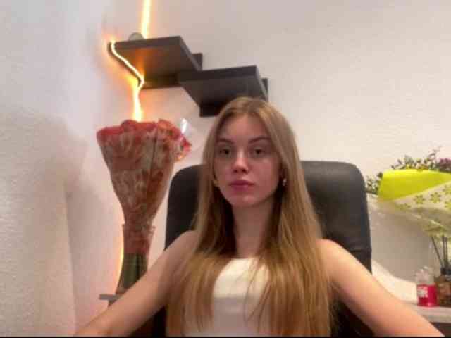 SunStrike Sex Cam Show