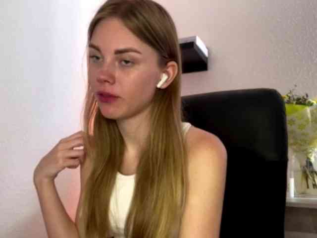 SunStrike Sex Cam Show