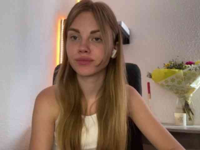 SunStrike Sex Cam Show