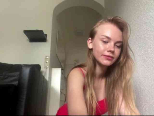 SunStrike Sex Cam Show