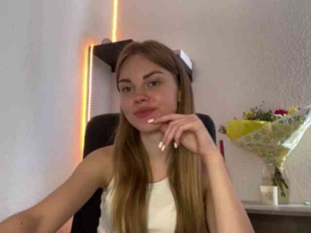 SunStrike Sex Cam Show