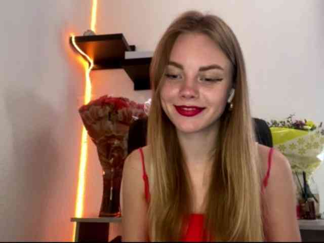 SunStrike Sex Cam Show