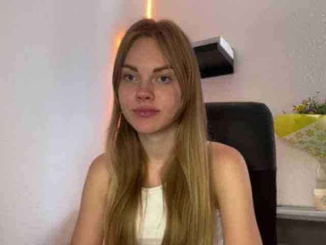 SunStrike Sex Cam Show
