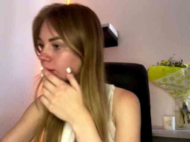 SunStrike Sex Cam Show