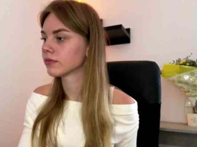 SunStrike Sex Cam Show