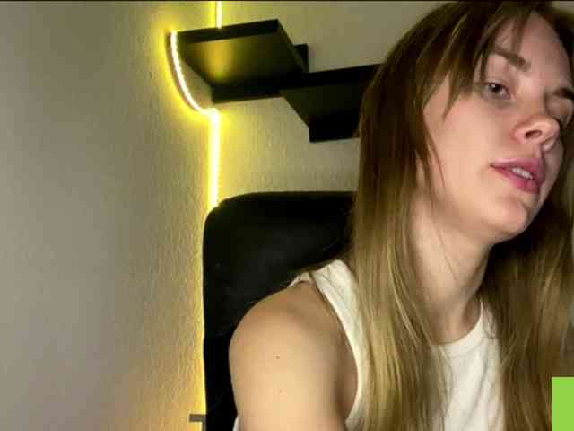 Modella: SunStrike