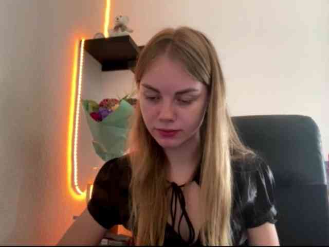 SunStrike Sex Cam Show