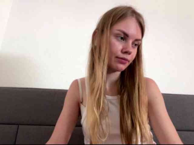 SunStrike Sex Cam Show