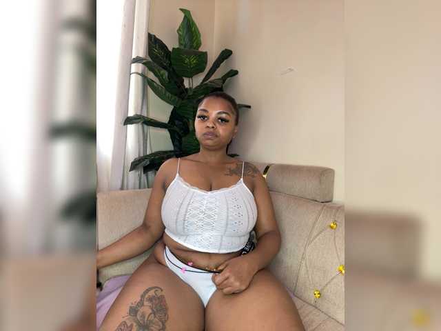 Pretty-thicky live cam