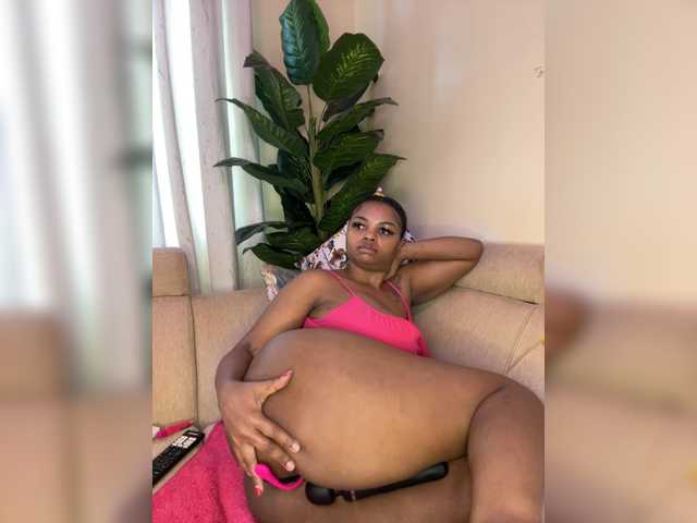 Pretty-thicky live webcam show