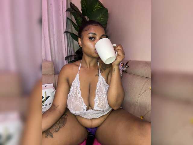 pretty-thicky online