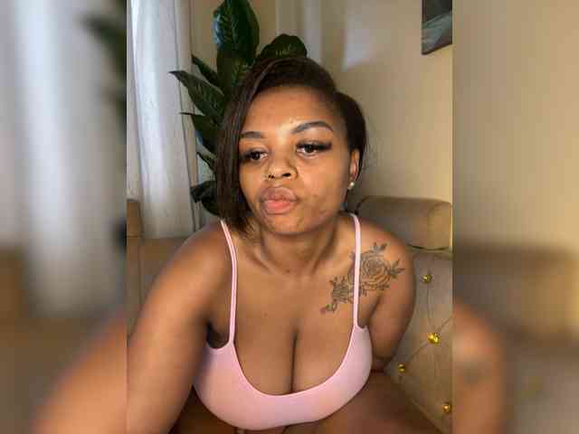 Pretty-thicky webcam