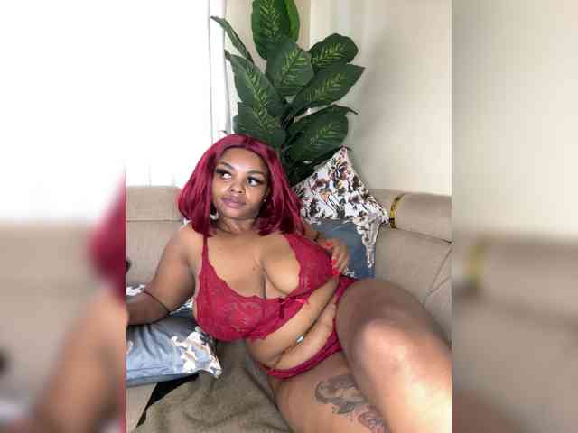 Pretty-thicky webcam