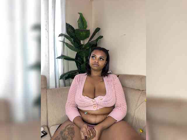 Pretty-thicky webcam