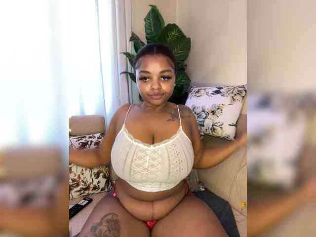 Pretty-thicky webcam