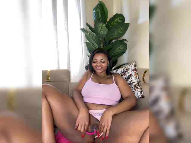 Pretty-thicky webcam