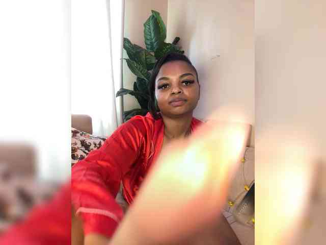 Pretty-thicky webcam