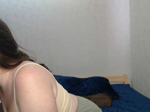 Belka-and-Strelka live cam on BongaCams