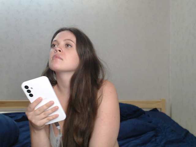 Belka-and-Strelka live cam on BongaCams