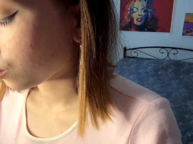 TishPasquel live webcam show