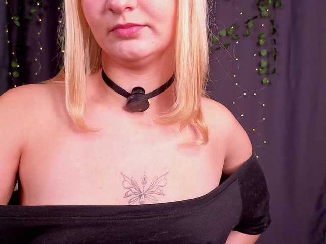 Nymphomaniac08 live cam on BongaCams