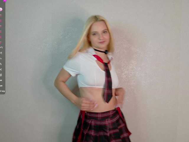 Nymphomaniac08 live cam on BongaCams