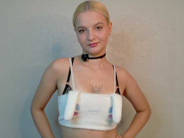 Nymphomaniac08 live cam on BongaCams